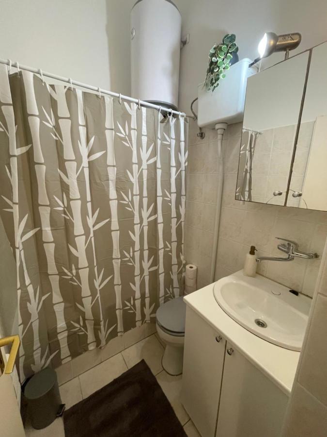 Feel Like Home - Cozy Downtwon Studio For 2 Budapeste Exterior foto